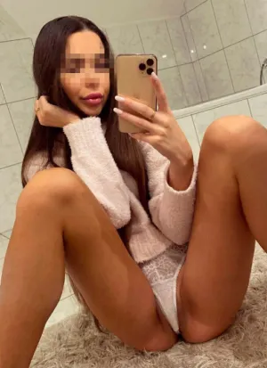 проститутка Каролина, 22, Нижний Тагил